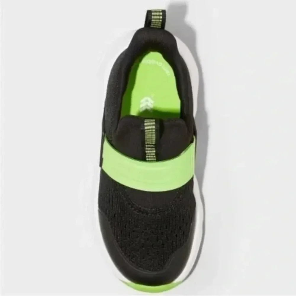 Baby Boy Sneakers by All In Motion Dannie Slip On Size 5 New With Tags